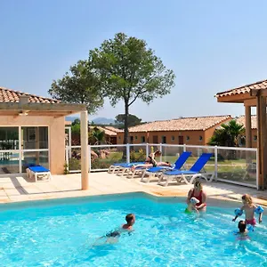 Appart hôtel Résidence Goélia Le Village Azur ***